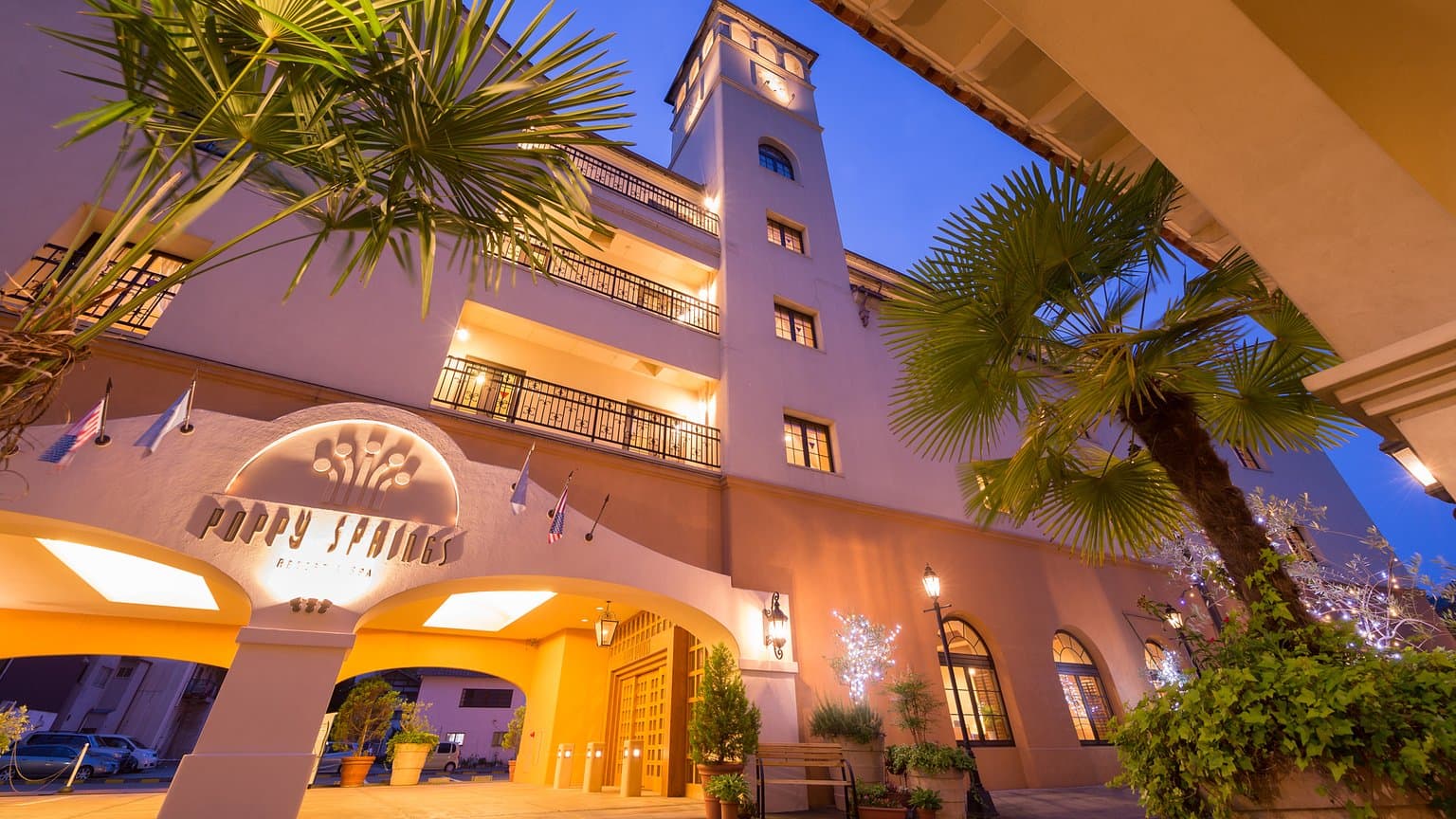 Yunogo Onsen Poppy Springs Resort and Spa