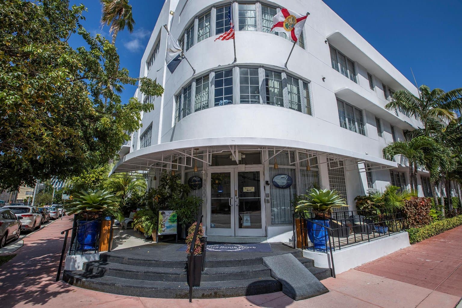 Riviera Suites South Beach