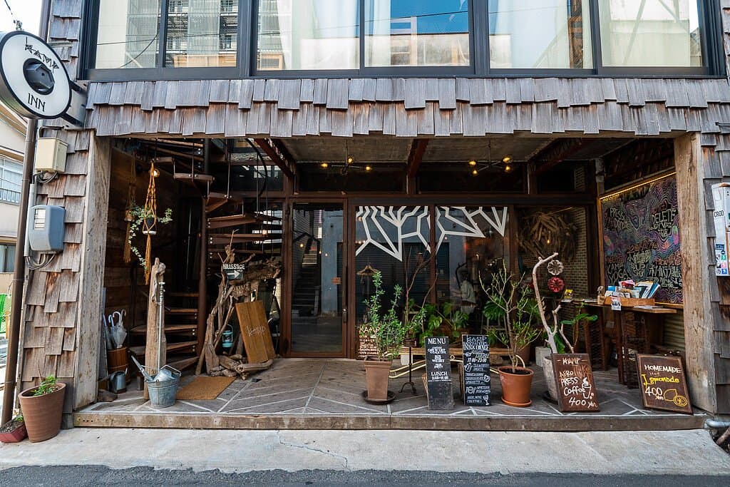 KAMP BackpackersInn&Lounge（坎普背包客旅館&酒廊）