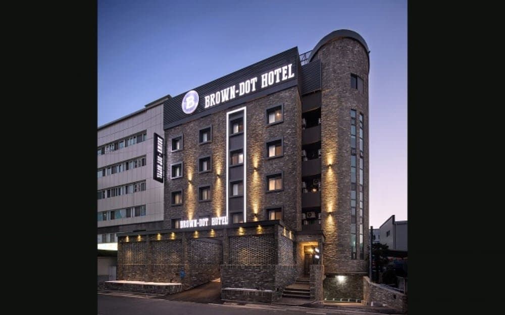 昌原明瑞會展布朗點飯店 / Brown-dot Changwon Myeongseo Convention