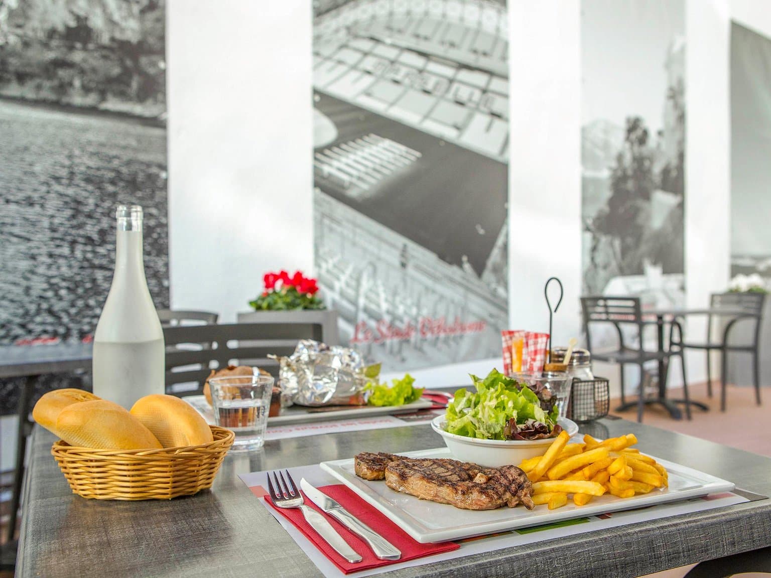 ibis Marseille Timone