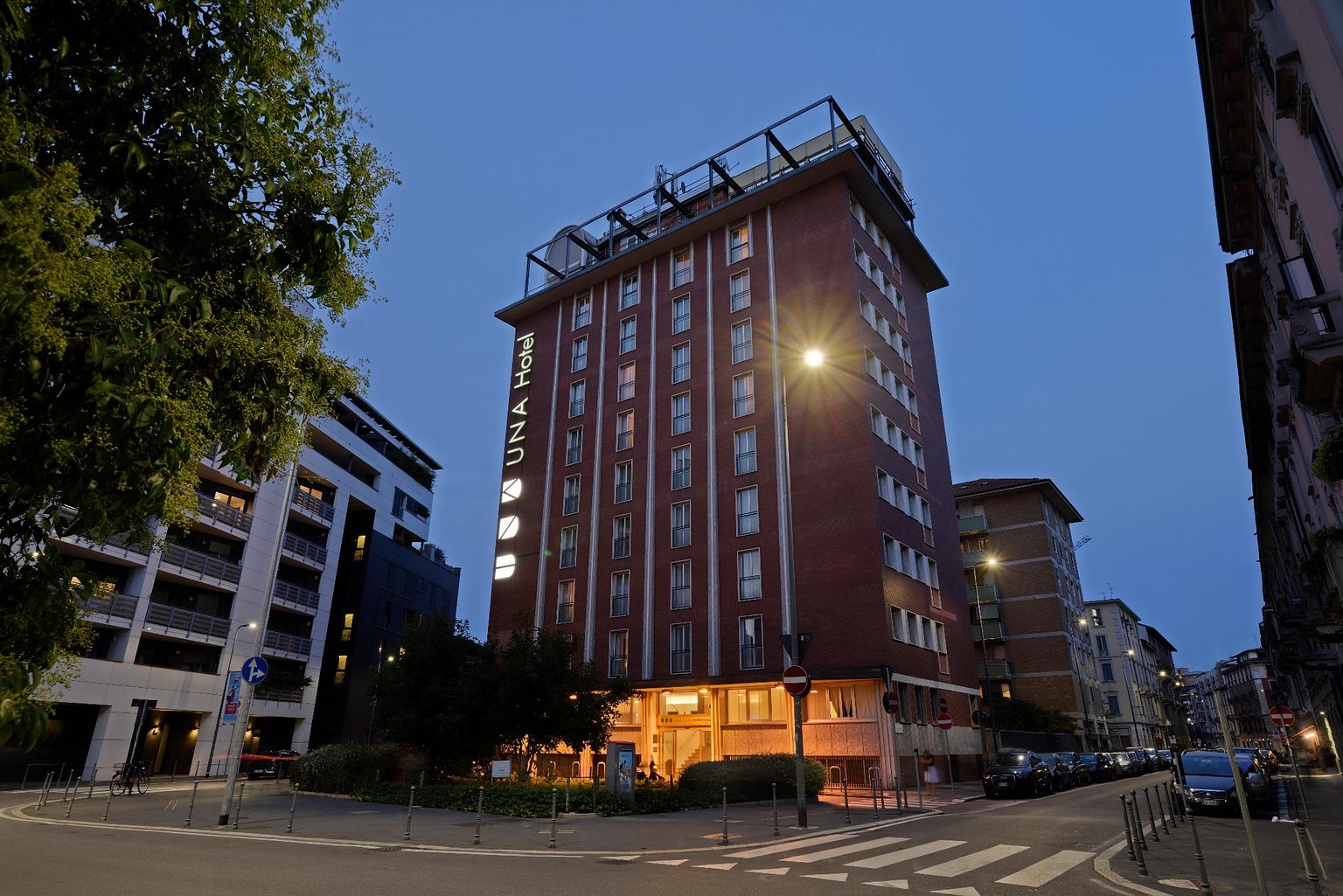 Unahotels  Mediterraneo Milano