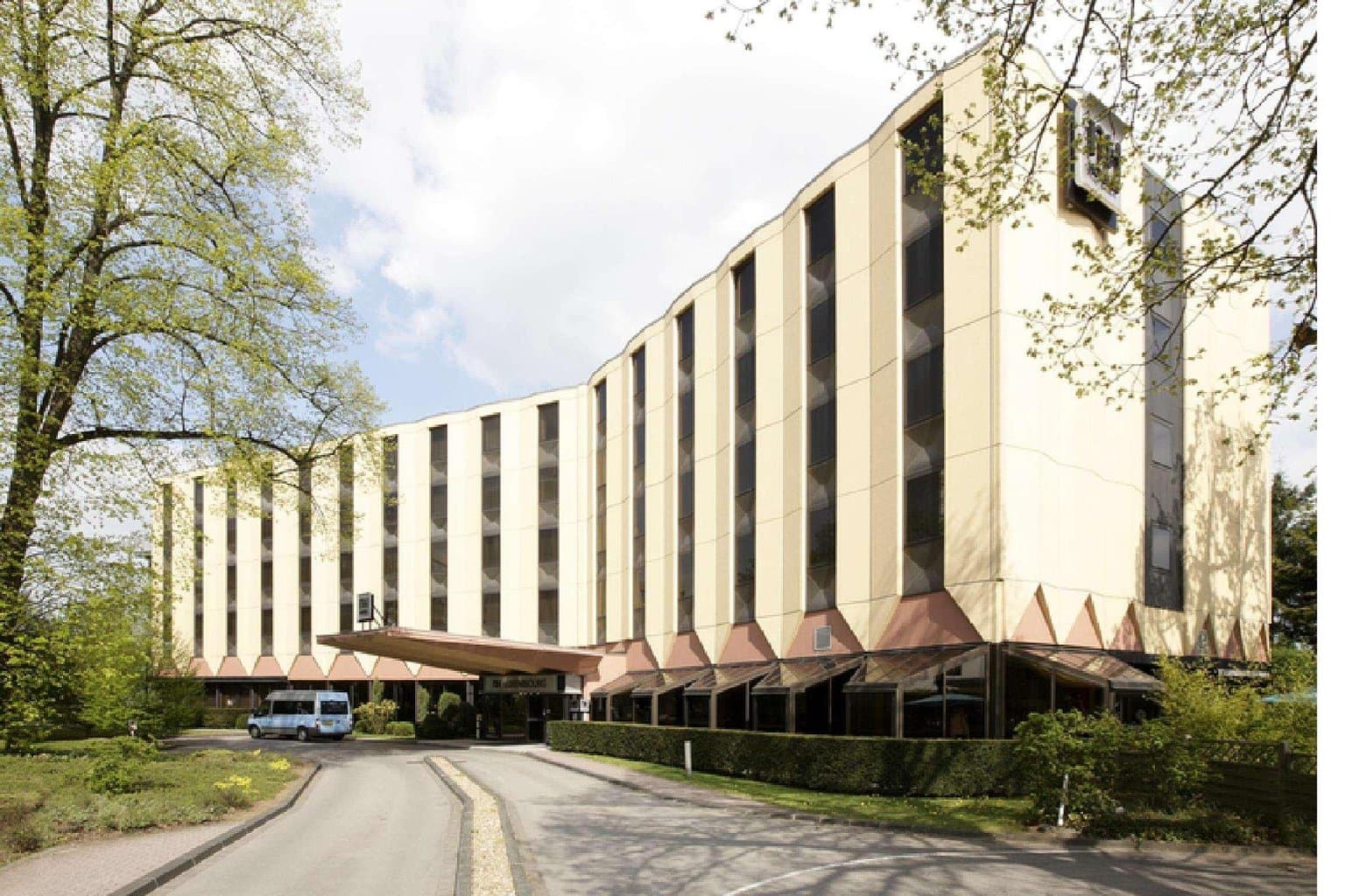 NH Luxembourg Airport