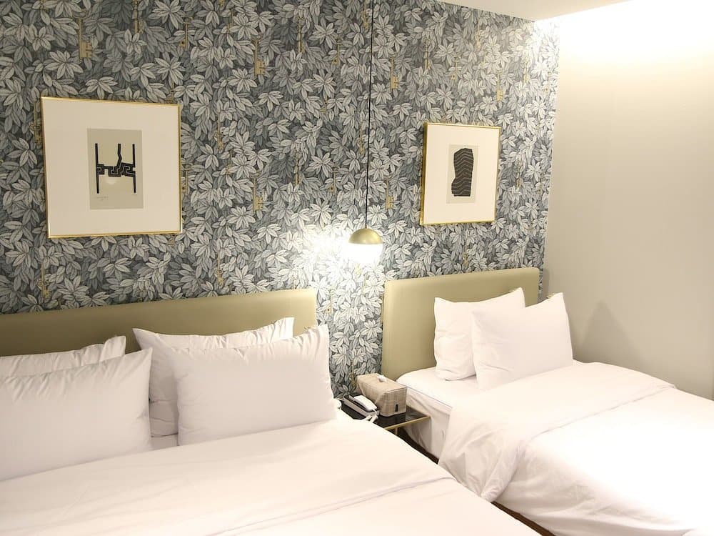 帕永棕點飯店 / Brown dot Hotel Palyong