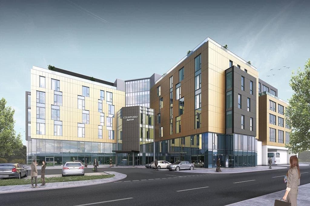 Courtyard By Marriott London Heathrow Airport