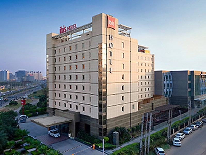 ibis Gurgaon Golf Course Road