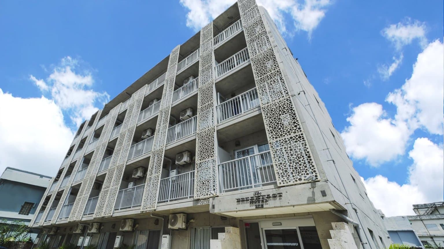 The BREAKFAST HOTEL Marche Ishigakijima