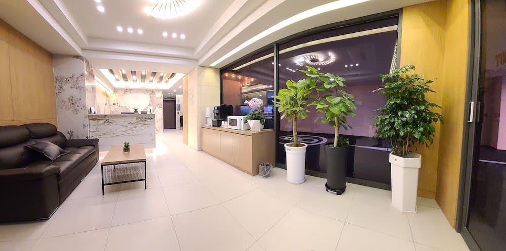 中央棕點飯店 / Hotel Browndot Chungjang