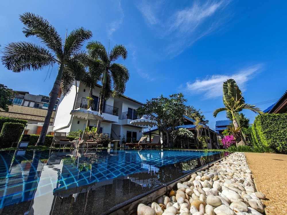 Phuket Airport Hotel