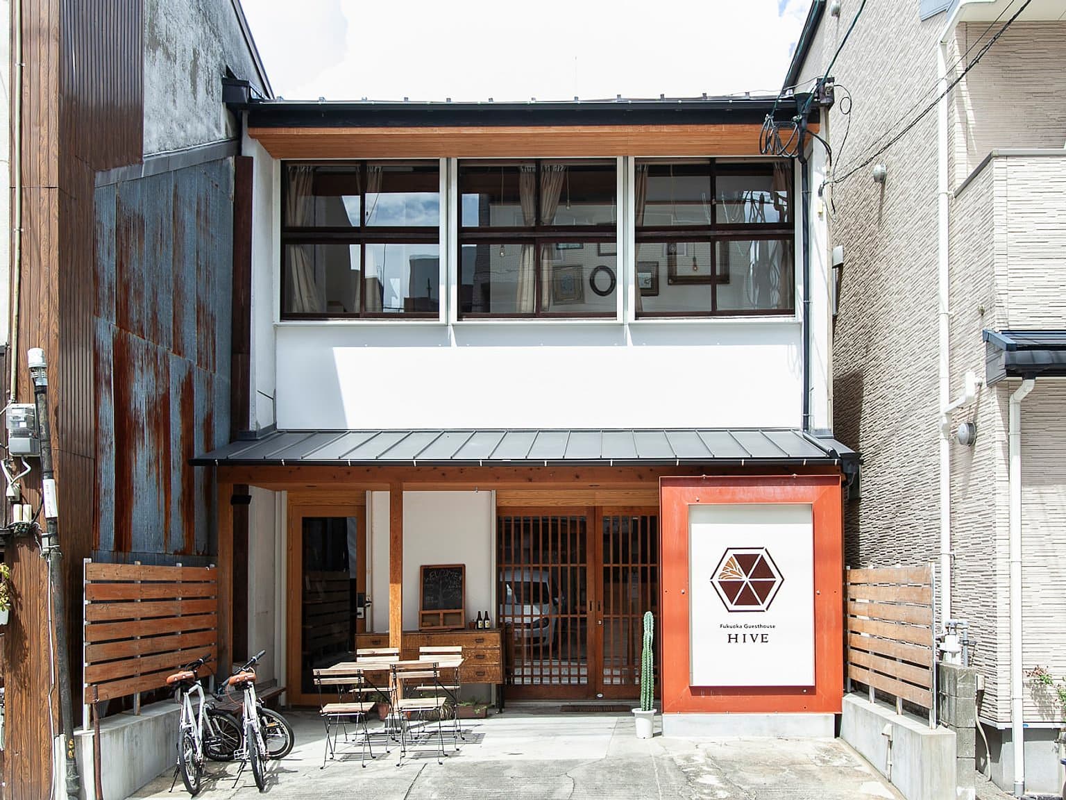 Fukuoka Guesthouse HIVE