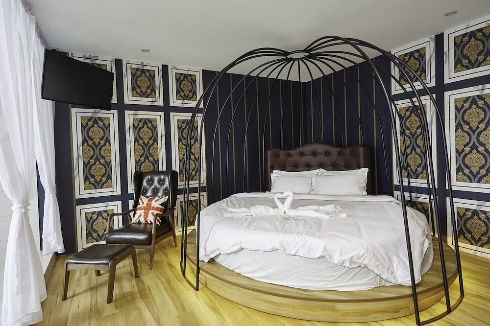 Dream Luxury Hotel