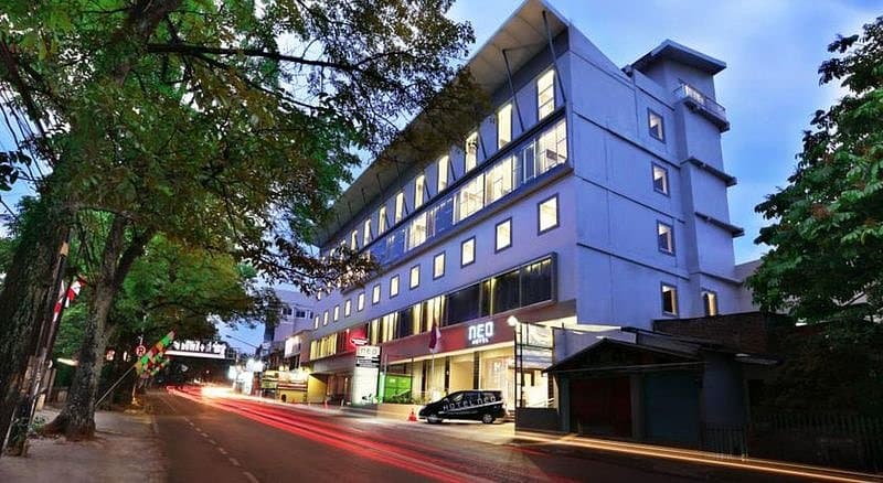 Neo Dipatiukur Bandung by ASTON
