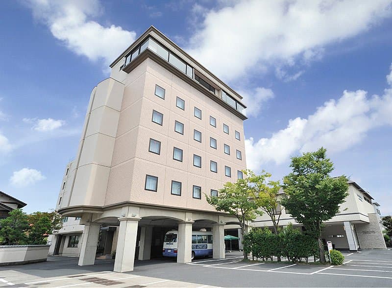 KISSUIEN Stay & Food