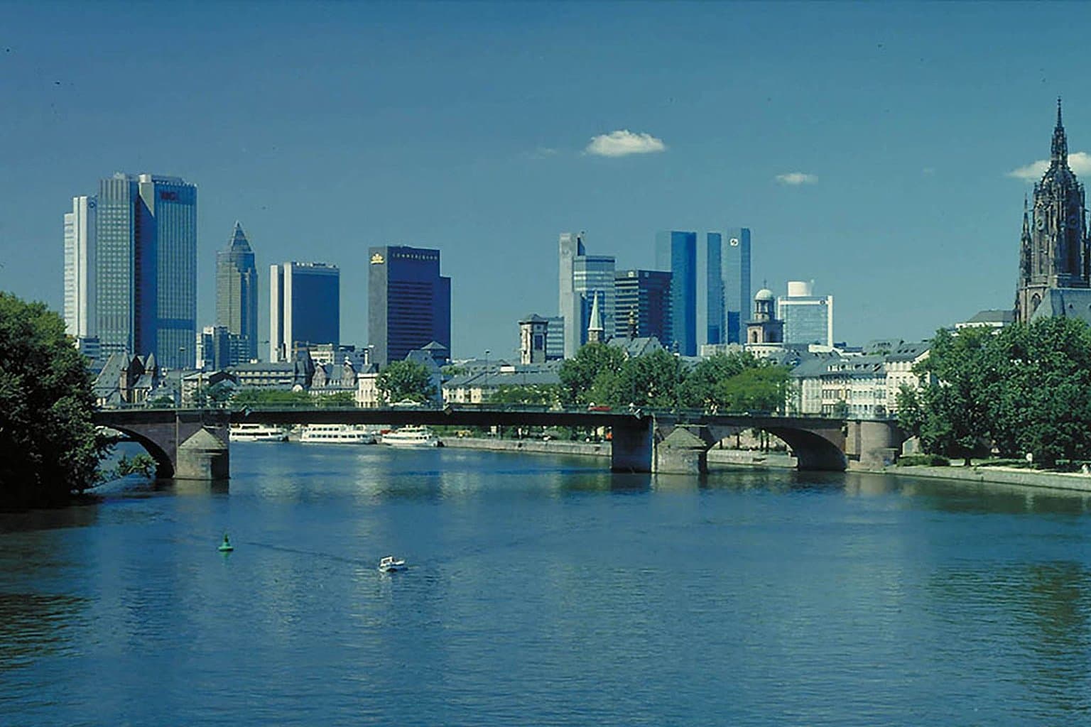 ibis Frankfurt Airport