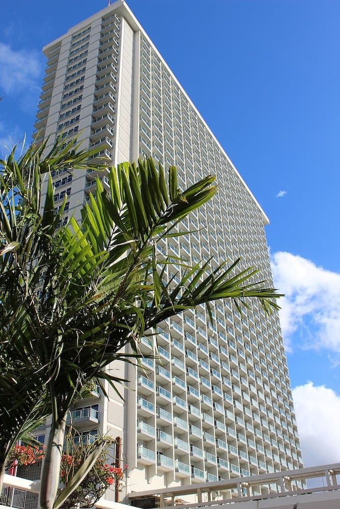 알라모아나 호텔  바이 LSI 리조트 / Ala Moana Hotel by LSI Resorts