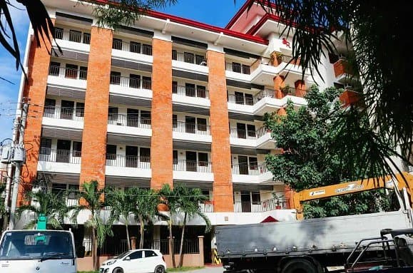 RedDoorz Plus @ Mabolo Cebu