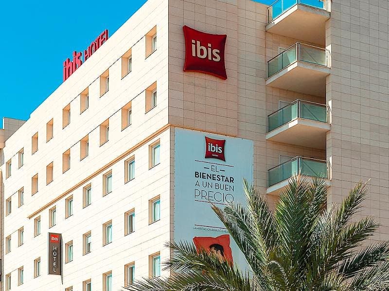 ibis Elche