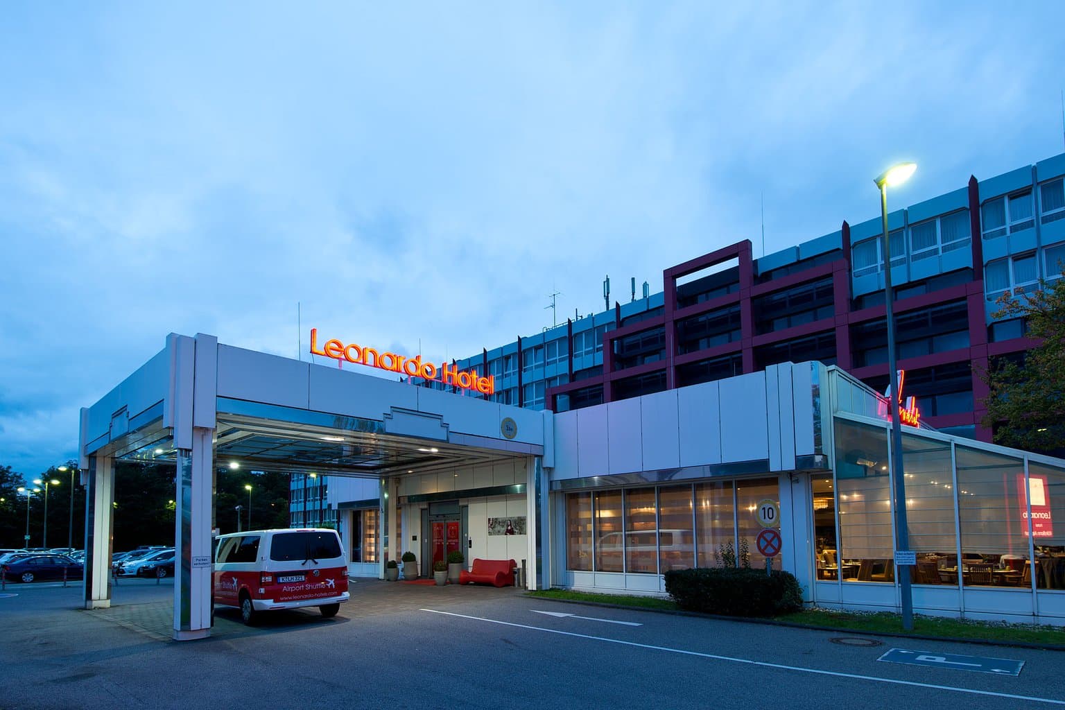 Leonardo Hotel Koln Bonn Airport