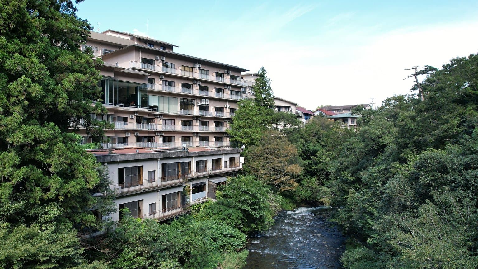 Yamanaka Onsen Shirasagiyu Tawaraya