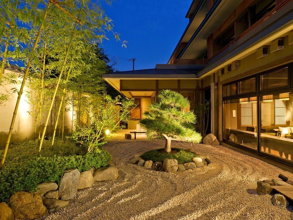 嵐山 温泉 花 伝 抄