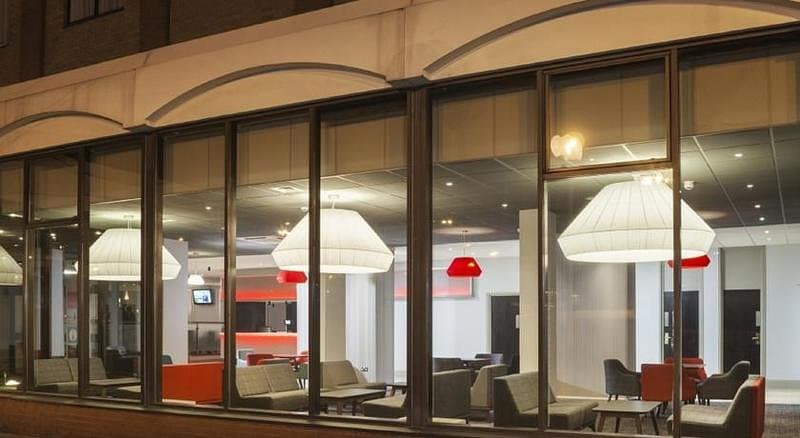 Mercure Telford Centre Hotel