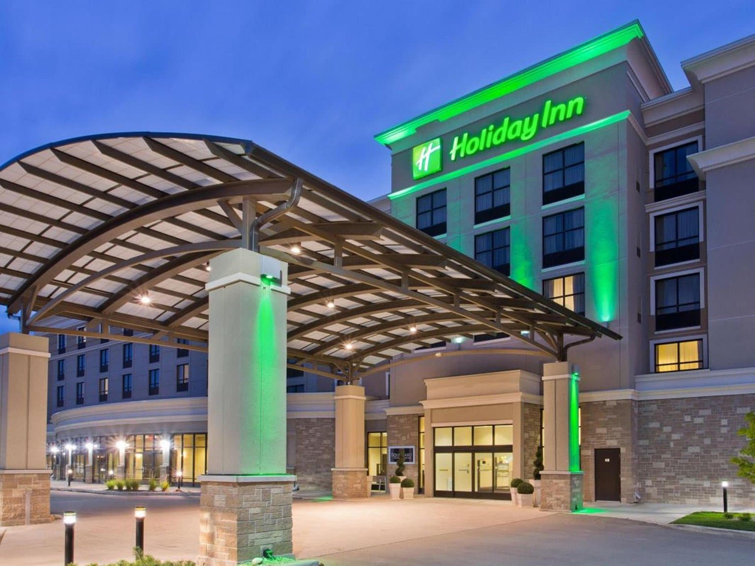 Holiday Inn Nashville Airport