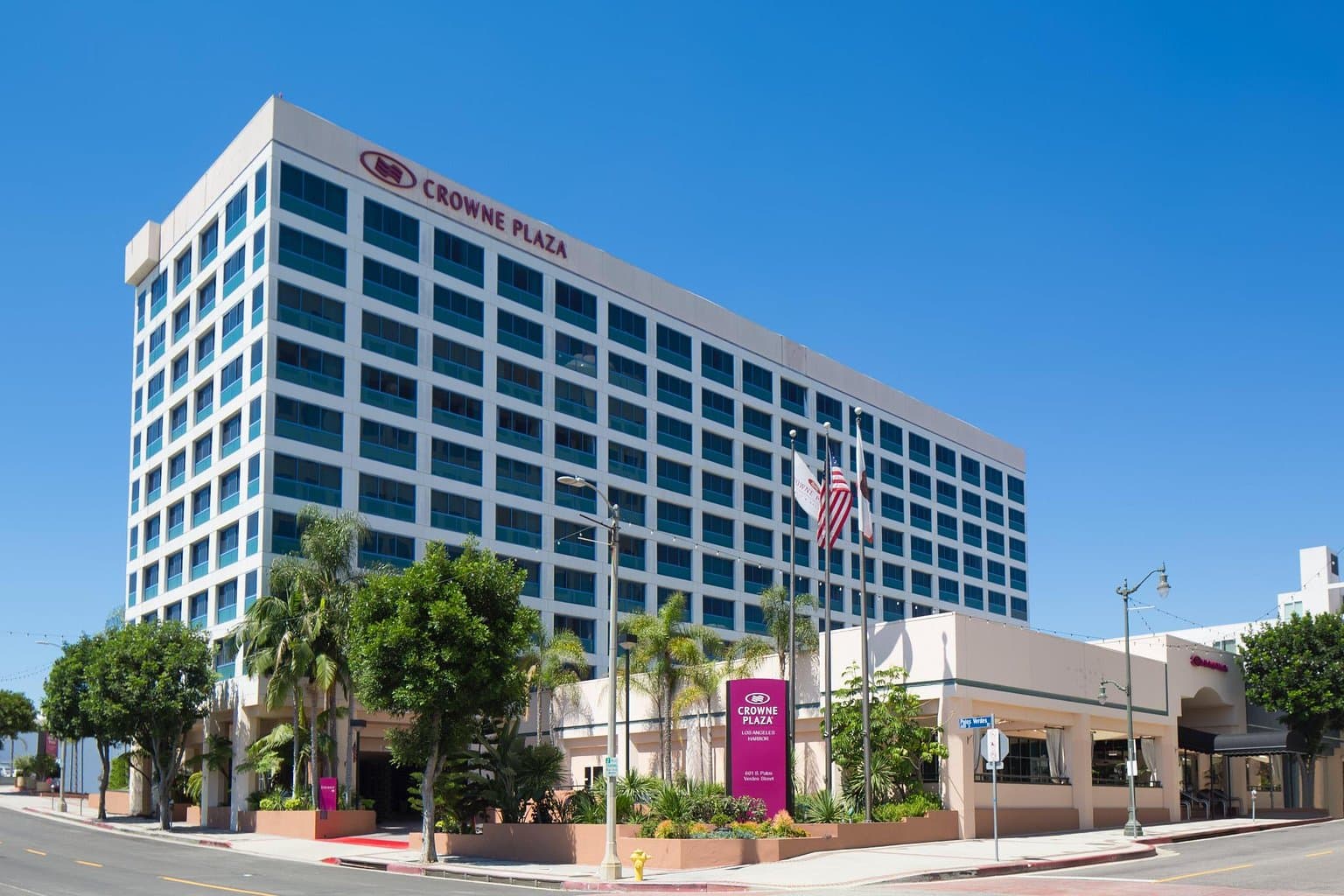 Crowne Plaza Los Angeles Harbor Hotel