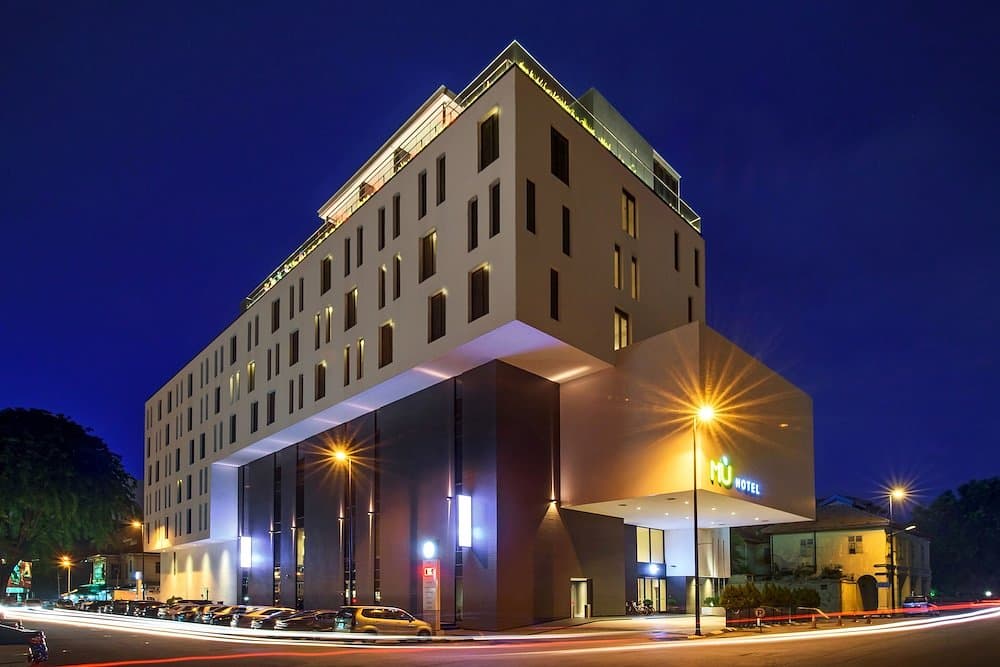 MÙ Hotel