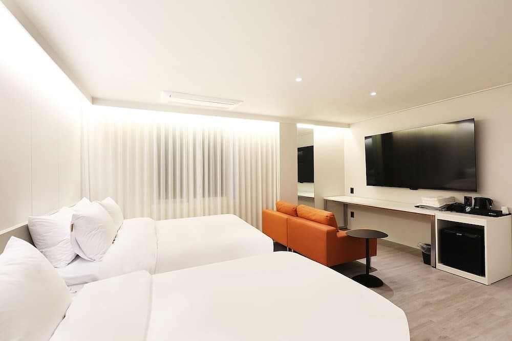 넘버25호텔 김해시청점 / Hotel Number25 Gimhae Cityhall