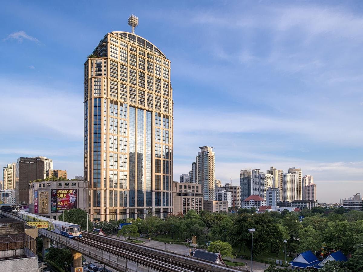 EMPORIUM SUITES BY CHATRIUM 