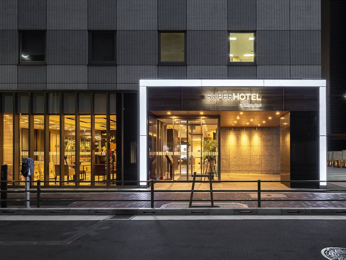 スーパー ホテル premier 東京 駅 八重洲 中央 口