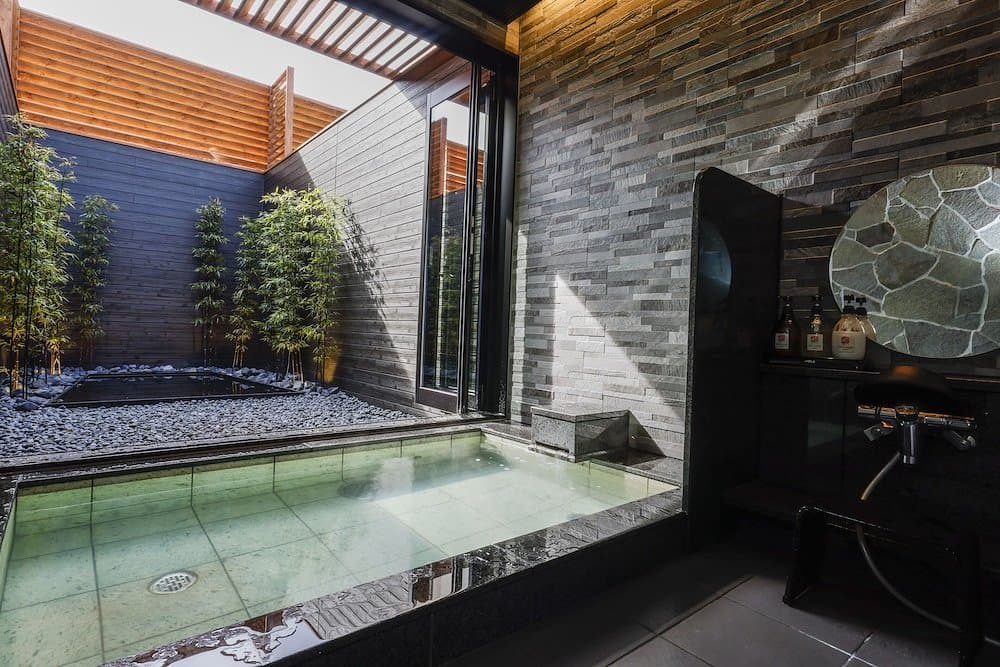 Hotel Garden Palace & Kansai Airport Spa