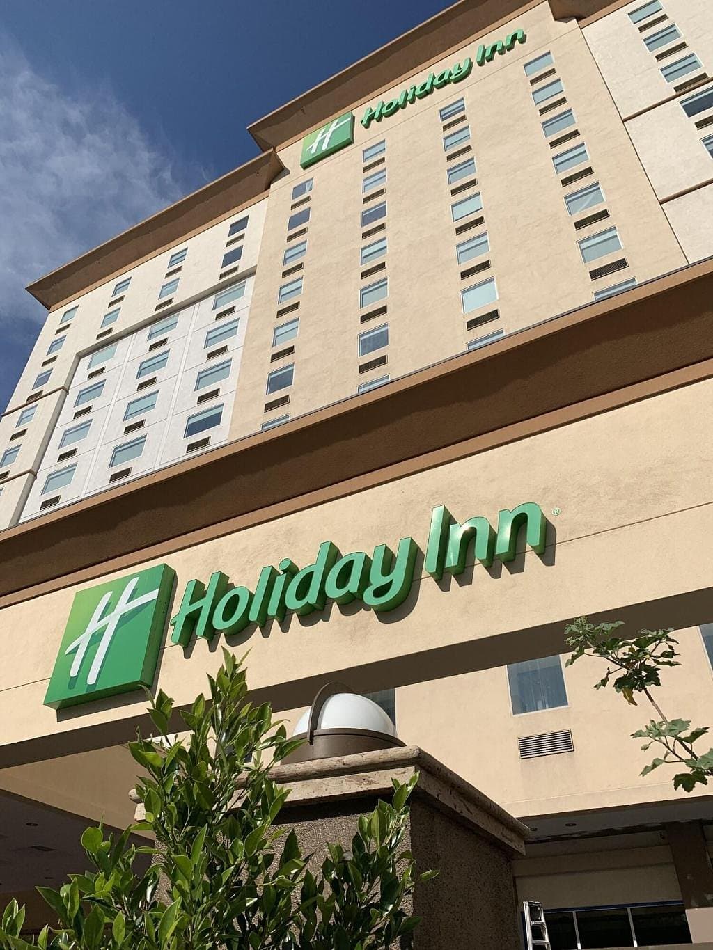 Holiday Inn Los Angeles International Airport