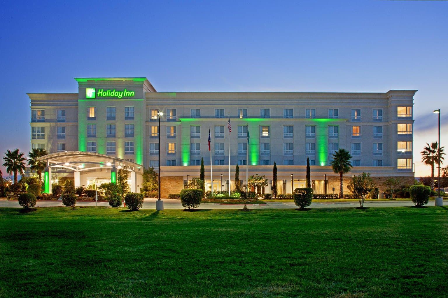  Holiday Inn & Suites College Station-Aggieland