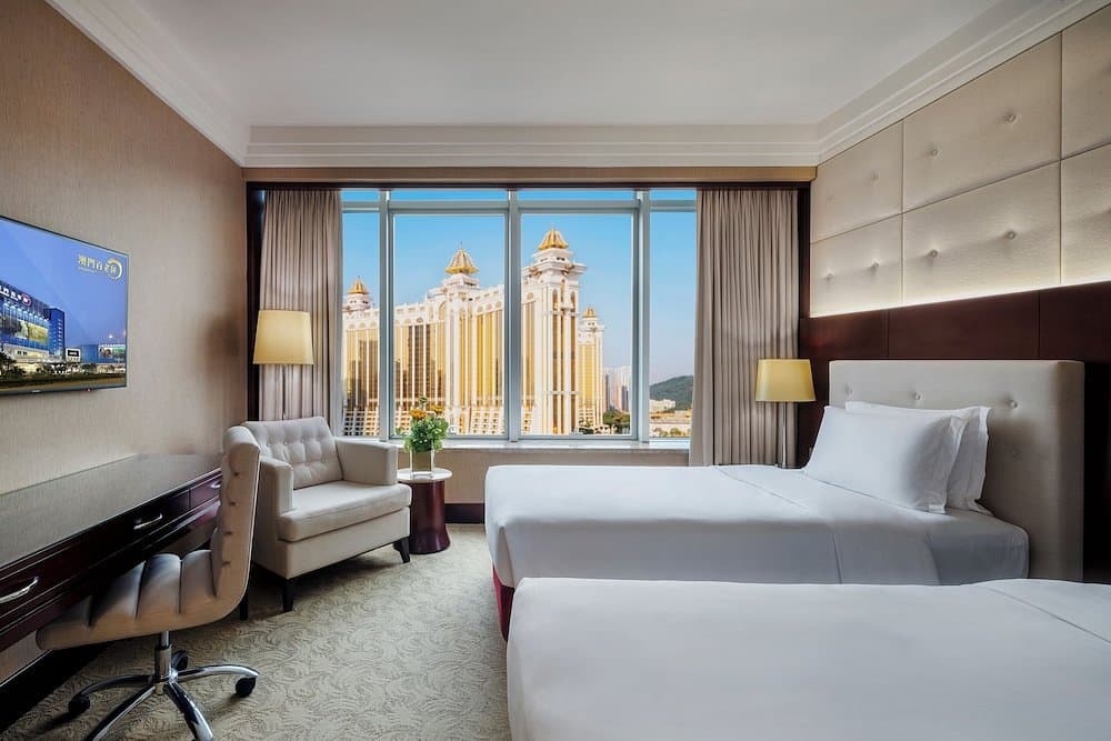 百老匯酒店 / Broadway Hotel