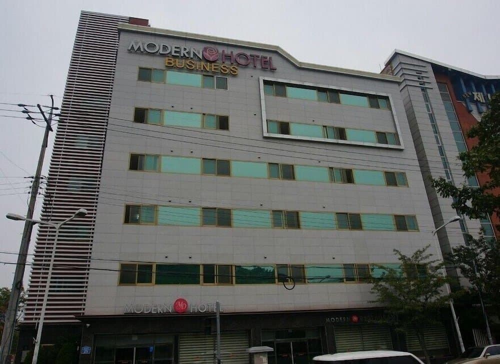 모던비즈니스호텔 / Modern Business Hotel