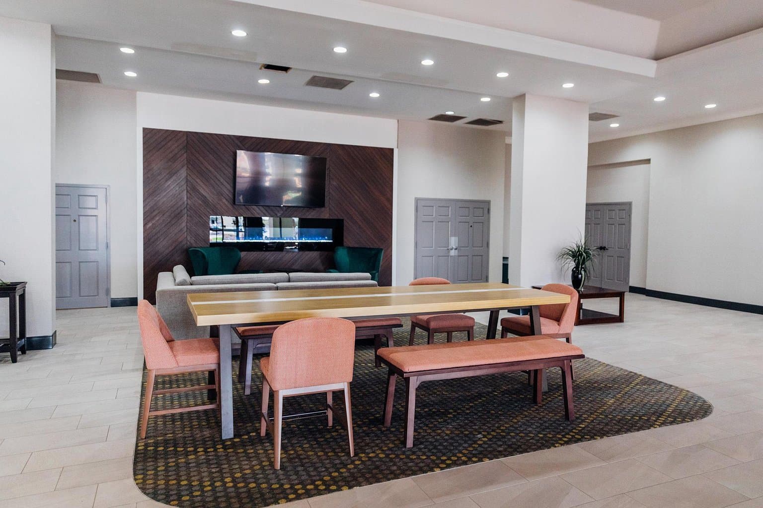 Holiday Inn & Suites Phoenix-Mesa/Chandler