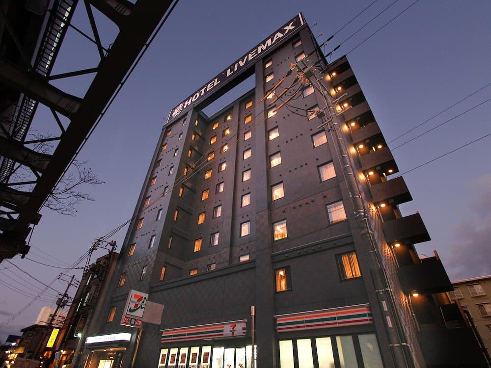 Hotel Livemax Osaka Kadoma