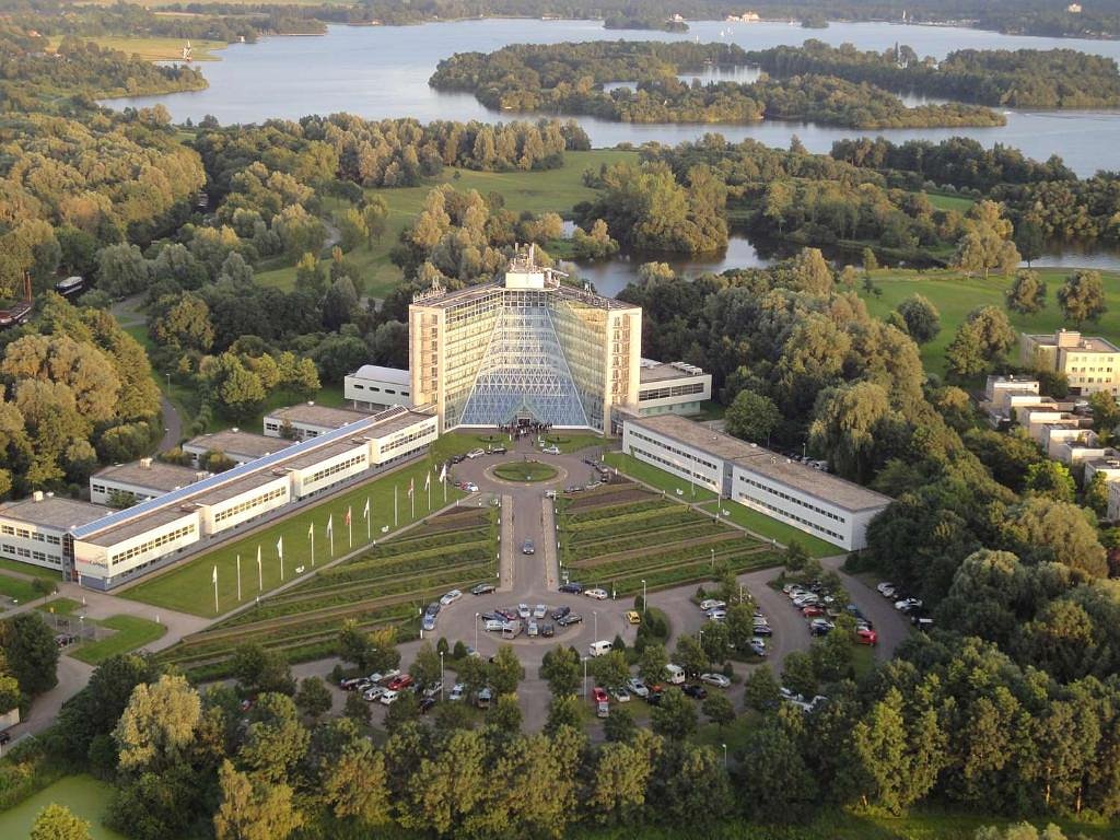 Flonk Hotel Groningen Zuid, BW Signature Collection