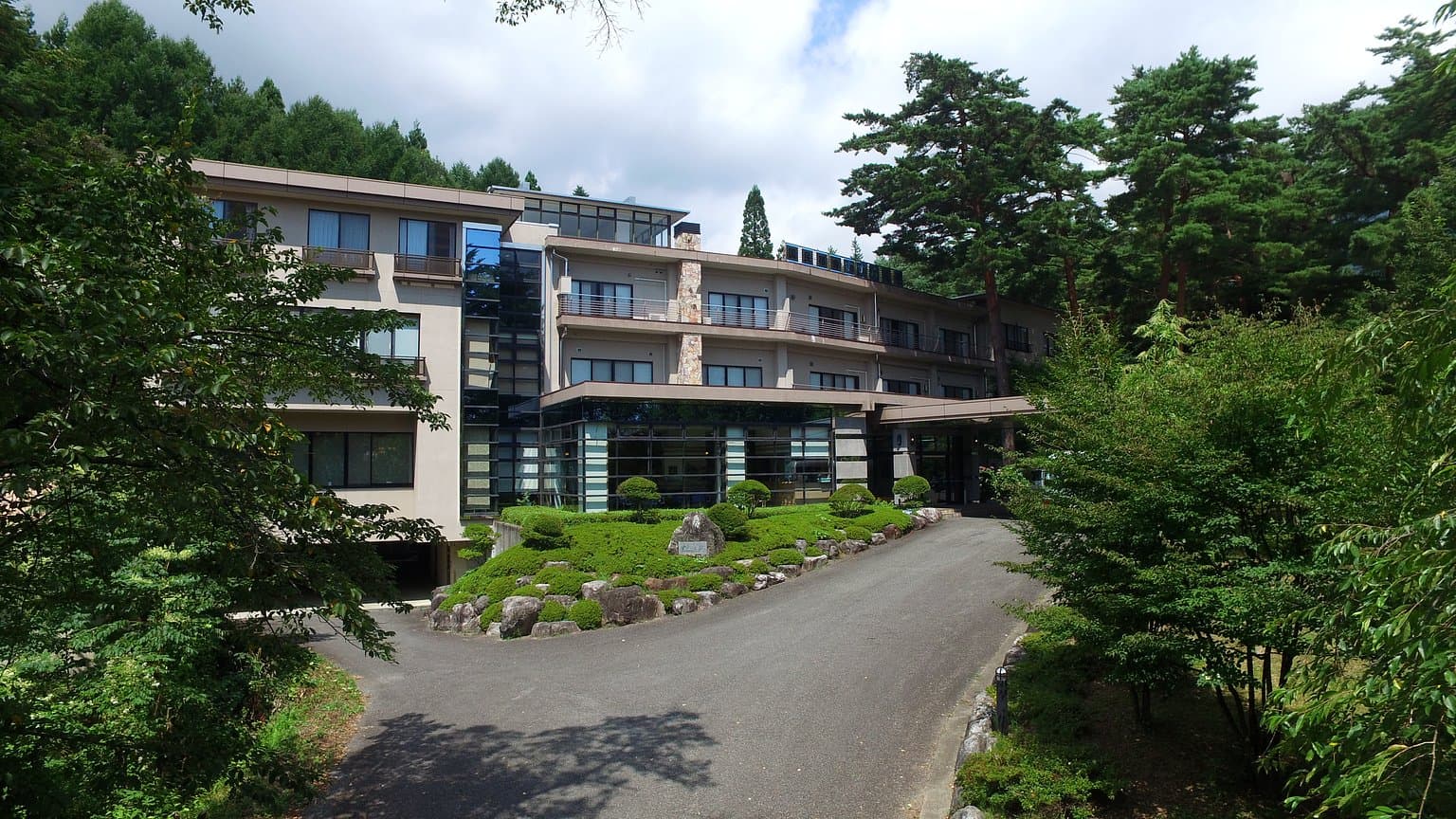 Komagane Retreat Suzuranso