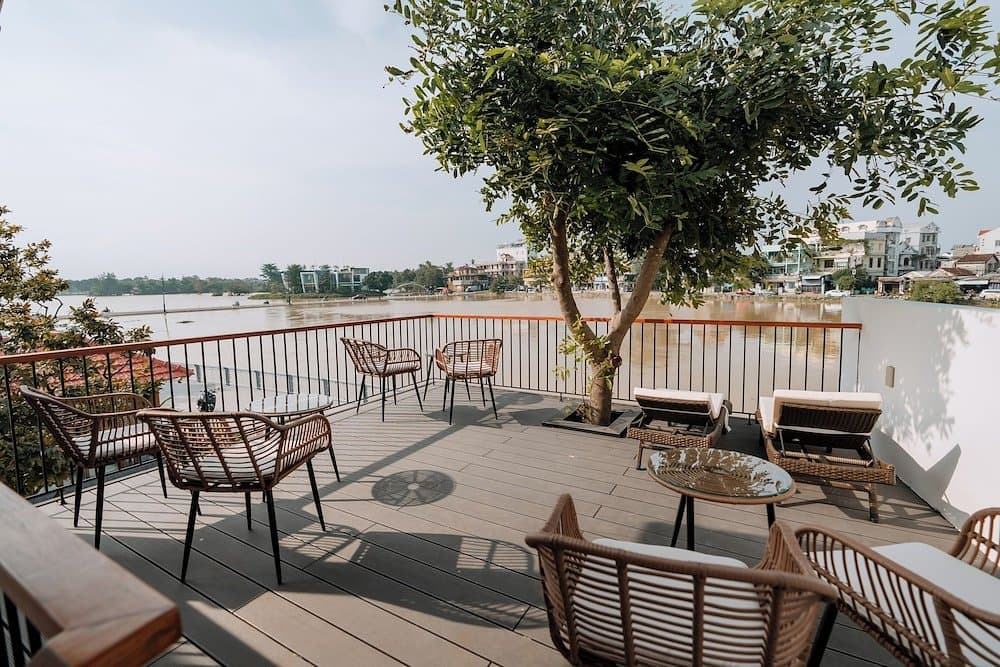 Hue Riverside Villa