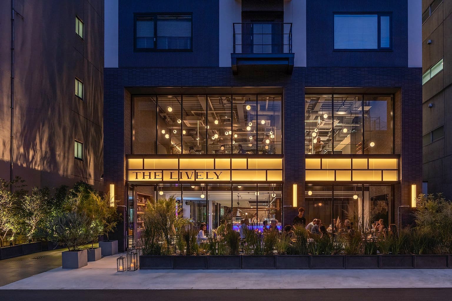 The Lively Osaka Honmachi (THE LIVELY Osaka Honmachi)