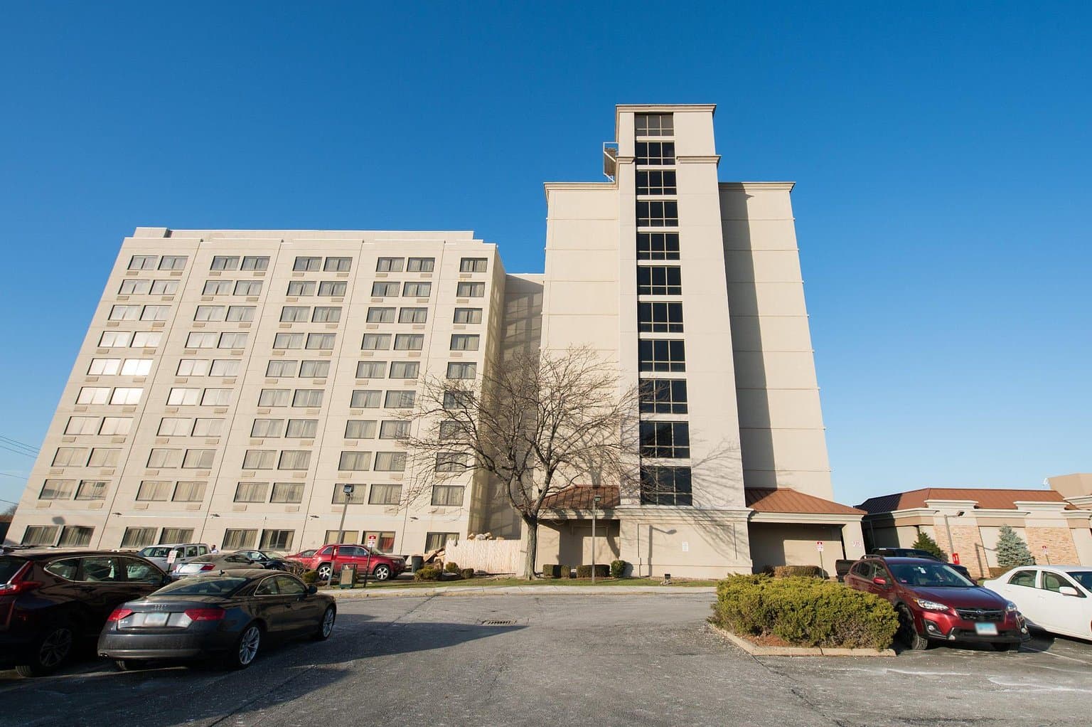 Holiday Inn Newark International Airport-North