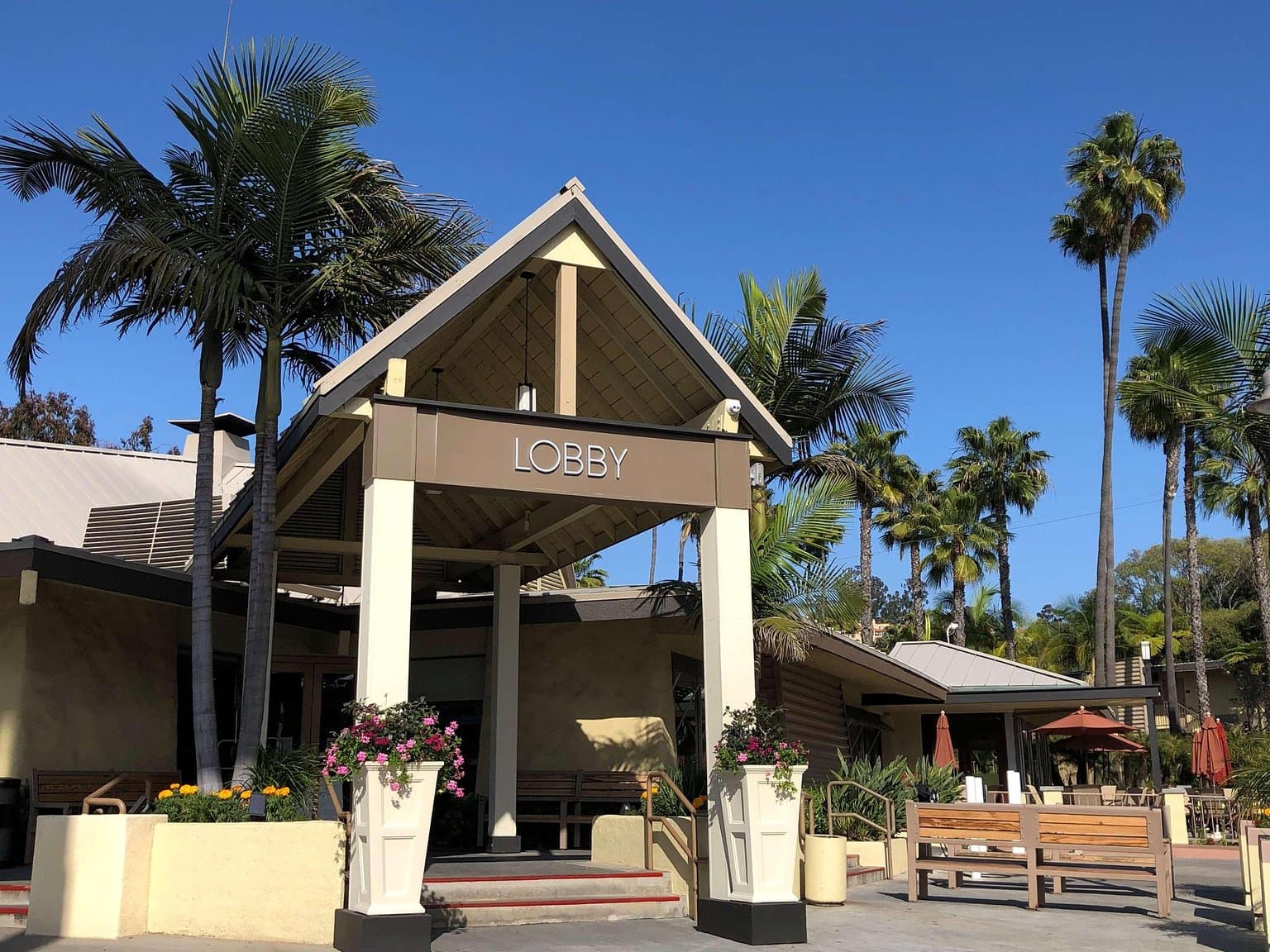 Best Western Seven Seas》– Real Guest Stories & Booking Info | HafH