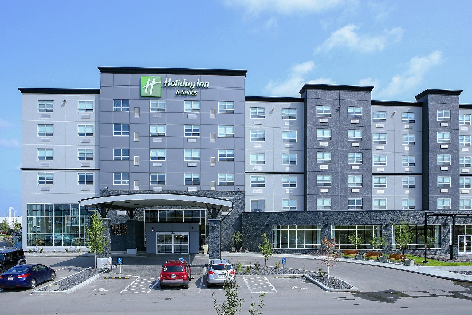 Holiday Inn & Suites Calgary Airport North
