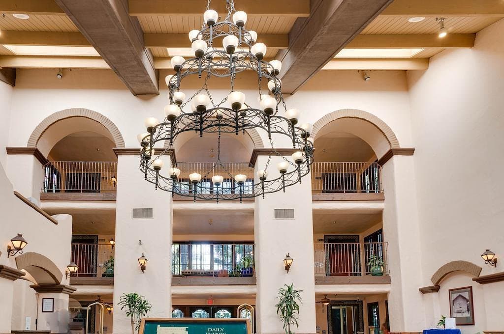 Buena Park Grand Hotel and Suites