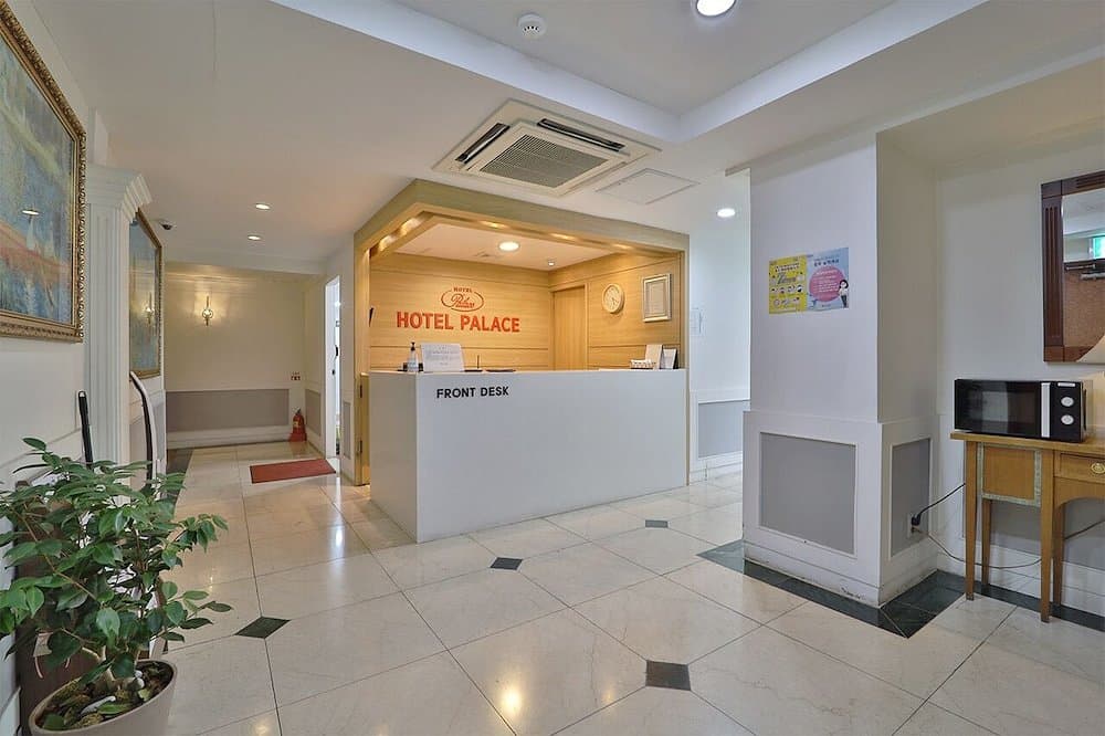 皇宮旅遊飯店 / Palace Tourist Hotel