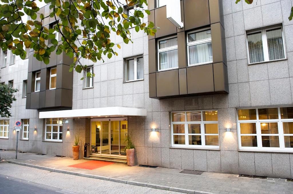  Wyndham Garden Duesseldorf City Centre Koenigsallee