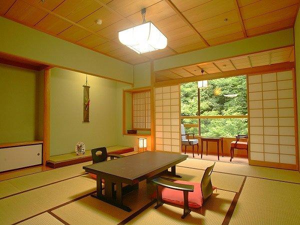 Japanese-style room 10tatami mats  - 久兵衛花美