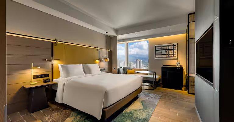 King Guest Room - Hotel Resonance Taipei, Tapestry Collection by Hilton